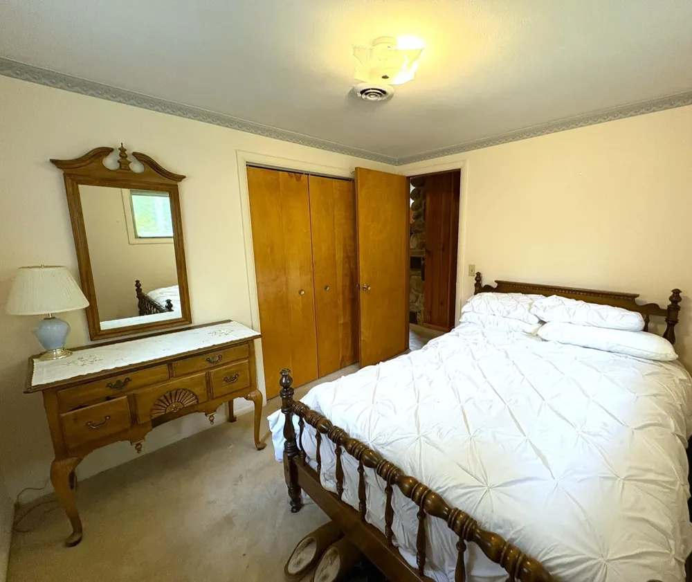 8921 US-31 Green Lake Township, MI 49637