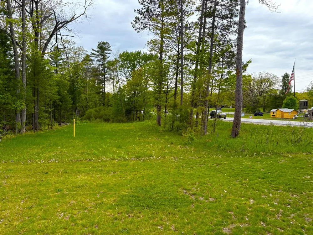 8921 US-31 Green Lake Township, MI 49637
