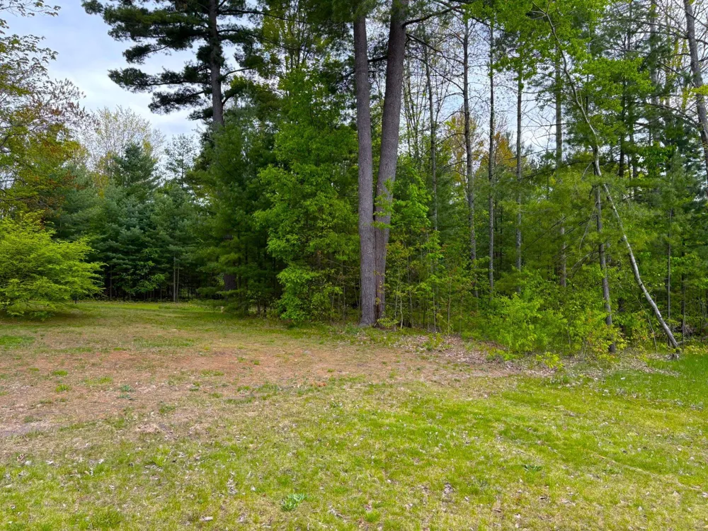 8921 US-31 Green Lake Township, MI 49637