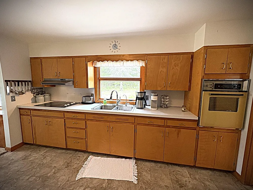 8921 US-31 Green Lake Township, MI 49637