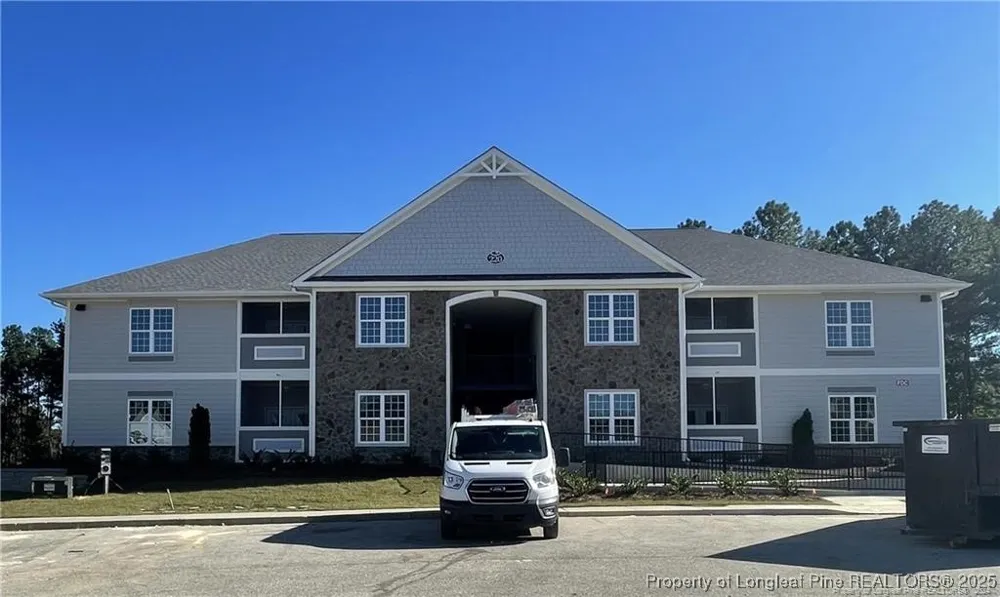 220 Gallery Drive #201 Spring Lake, NC 28390