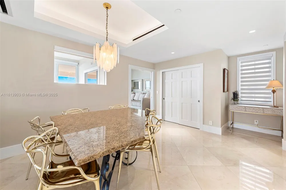 19253 Fisher Island Dr #19253 Miami Beach, FL 33109