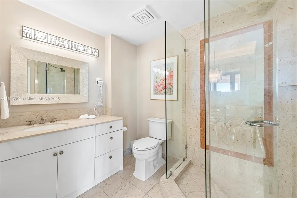 19253 Fisher Island Dr #19253 Miami Beach, FL 33109