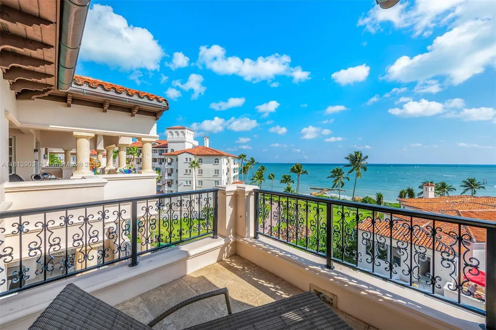 19253 Fisher Island Dr #19253 Miami Beach, FL 33109