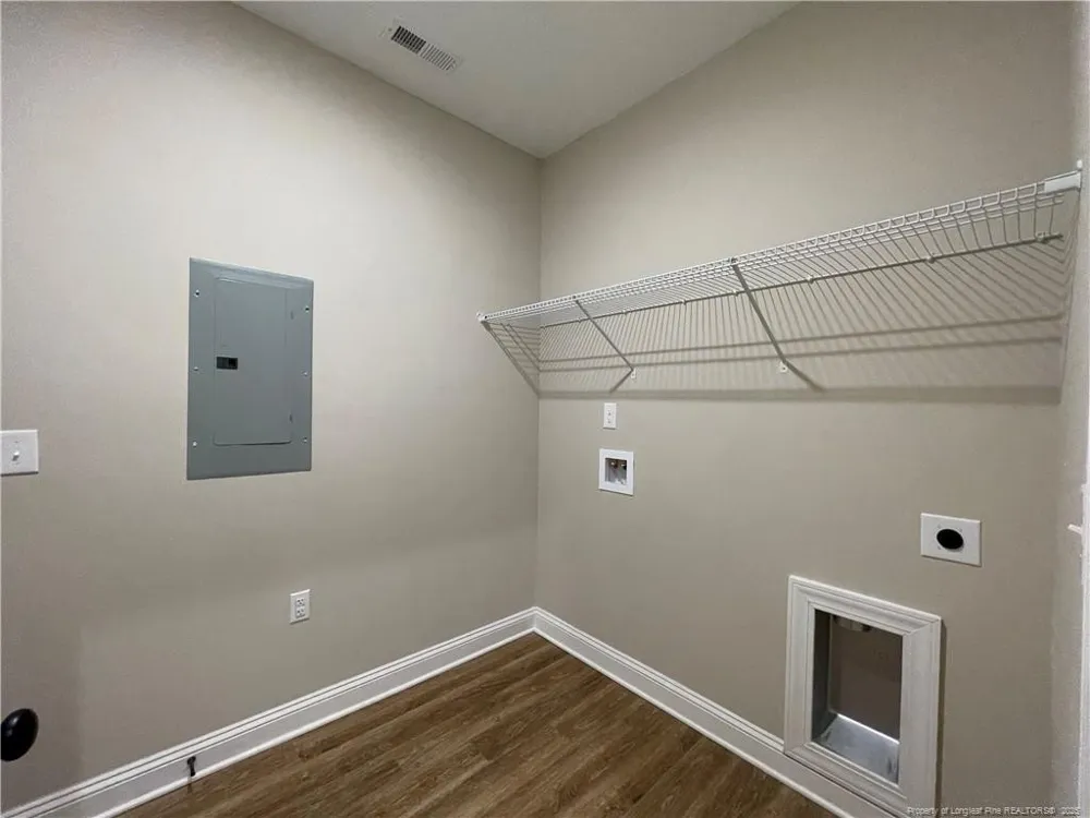 220 Gallery Drive #201 Spring Lake, NC 28390