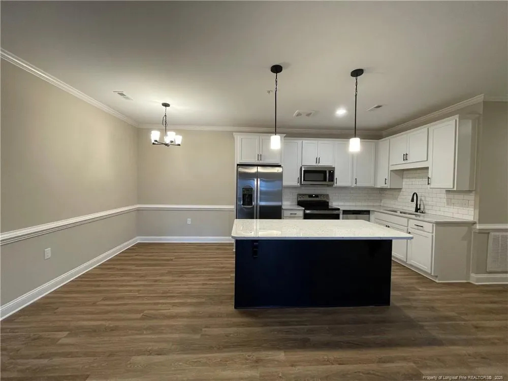 220 Gallery Drive #201 Spring Lake, NC 28390
