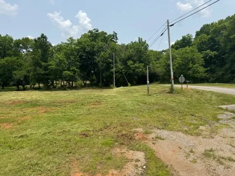 105 Alf Harris Rd