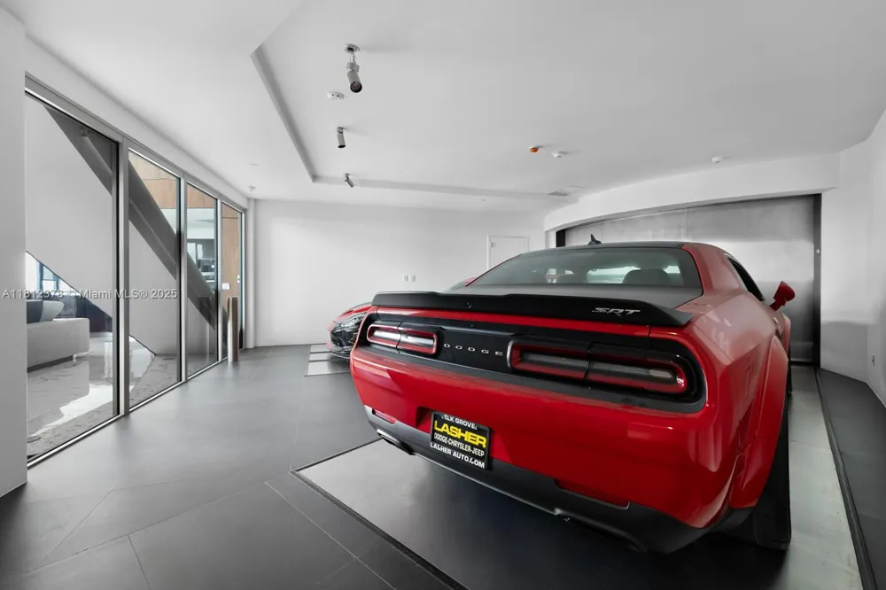 18555 Collins Ave #4603 Sunny Isles Beach, FL 33160