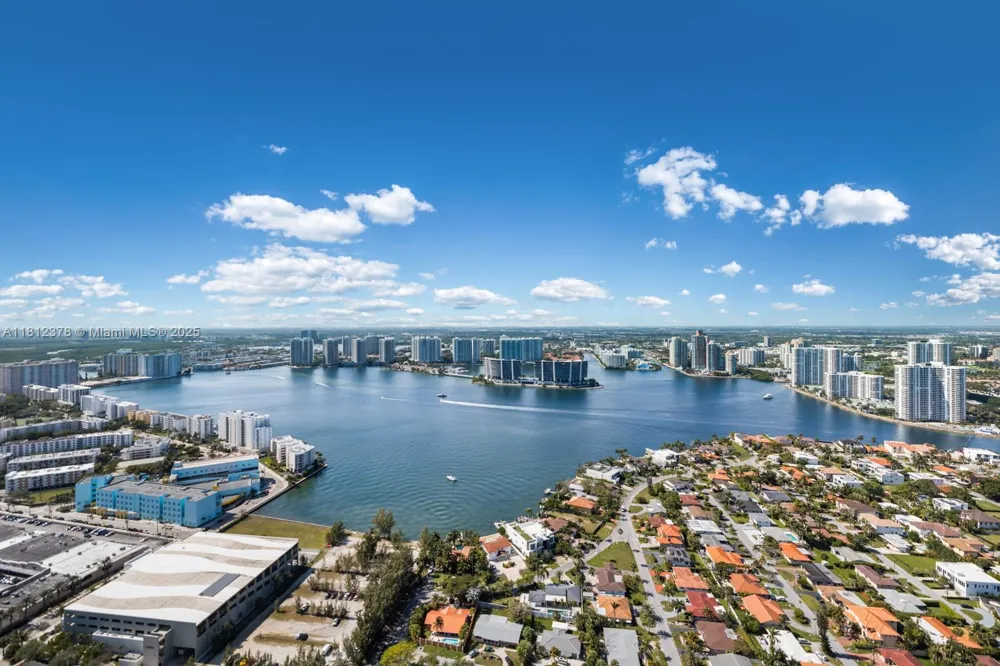 18555 Collins Ave #4603 Sunny Isles Beach, FL 33160