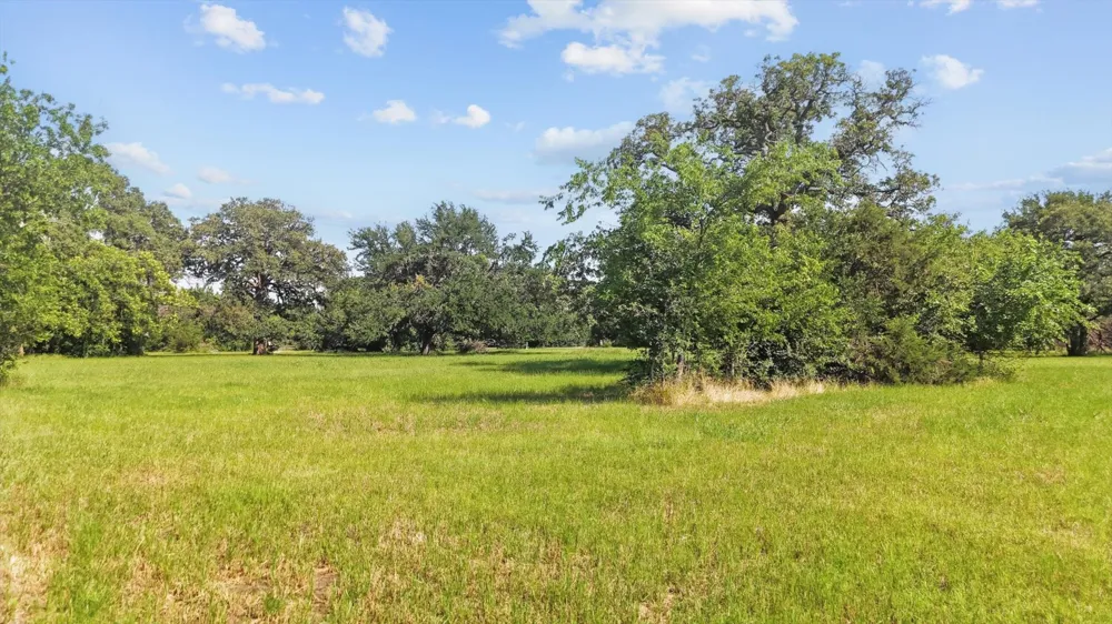 118 W Shady Shores Road Shady Shores, TX 76210