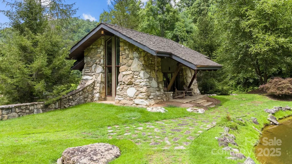 #10 & 44 Poplar Path Mars Hill, NC 28754