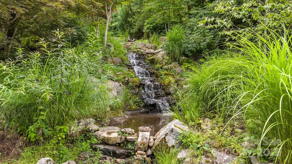 #10 & 44 Poplar Path Mars Hill, NC 28754