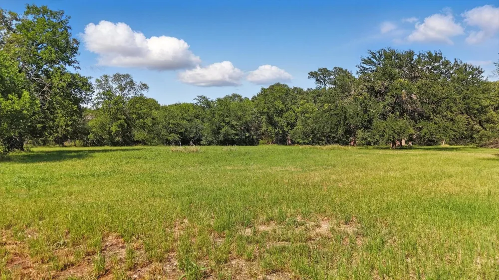 126 W Shady Shores Road Shady Shores, TX 76210