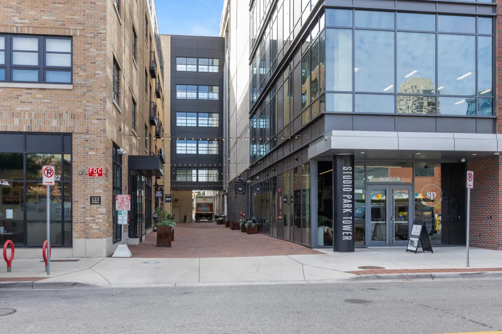 144 Oakes Street SW #1903 Grand Rapids, MI 49503
