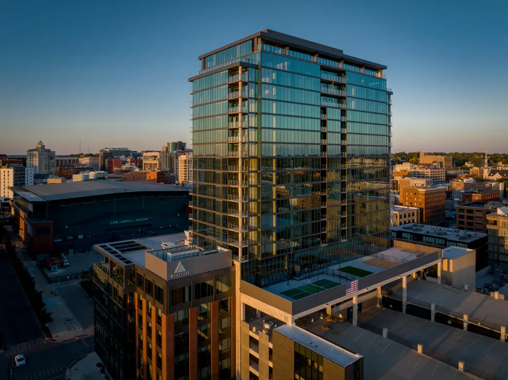 144 Oakes Street SW #1903 Grand Rapids, MI 49503