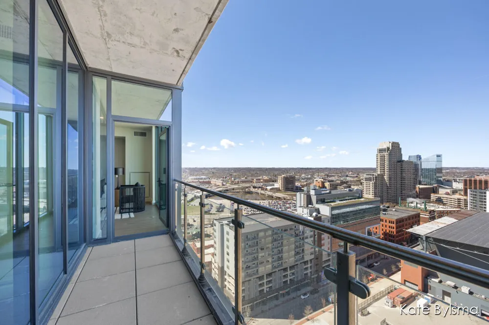 144 Oakes Street SW #1903 Grand Rapids, MI 49503