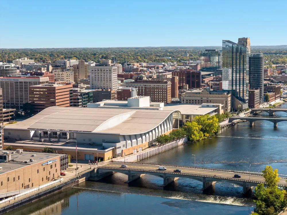 144 Oakes Street SW #1903 Grand Rapids, MI 49503