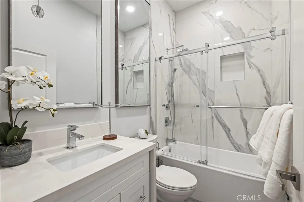 2217 Estribo Drive Rolling Hills Estates, CA 90274