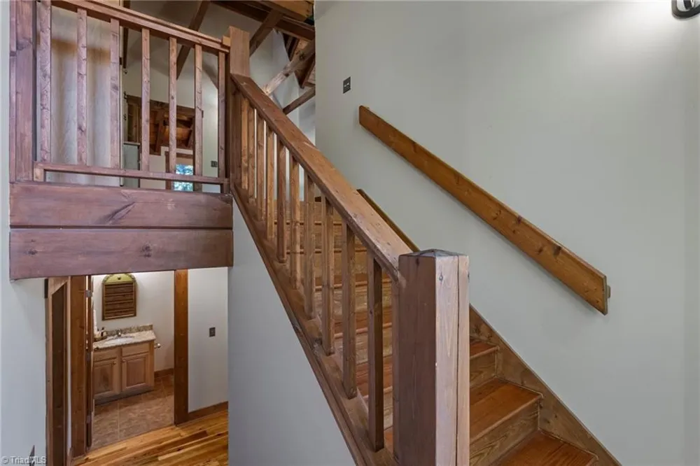 5626 Rocky Falls Lane Lenoir, NC 28645