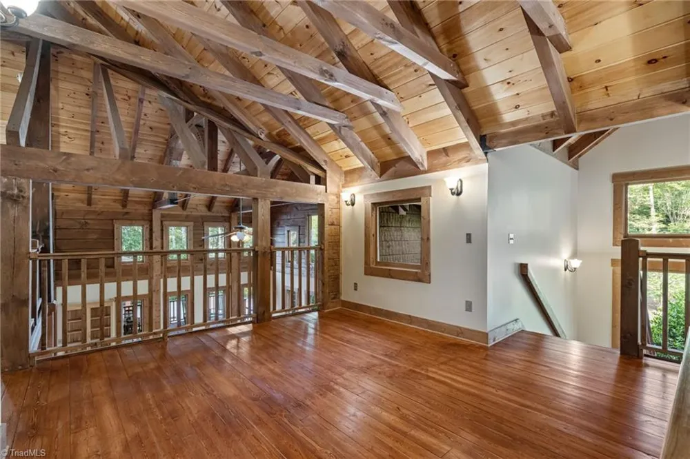 5626 Rocky Falls Lane Lenoir, NC 28645