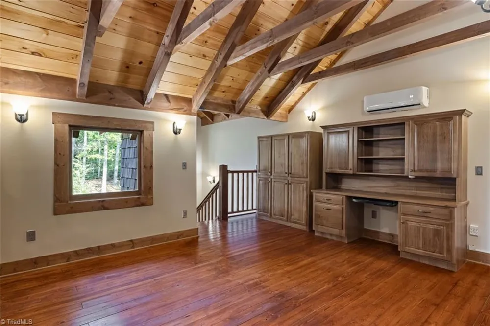 5626 Rocky Falls Lane Lenoir, NC 28645