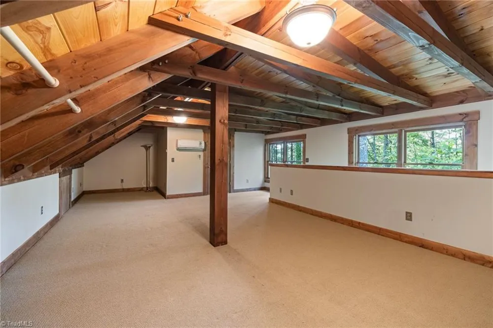 5626 Rocky Falls Lane Lenoir, NC 28645