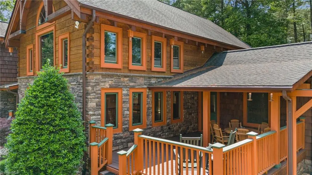 5626 Rocky Falls Lane Lenoir, NC 28645