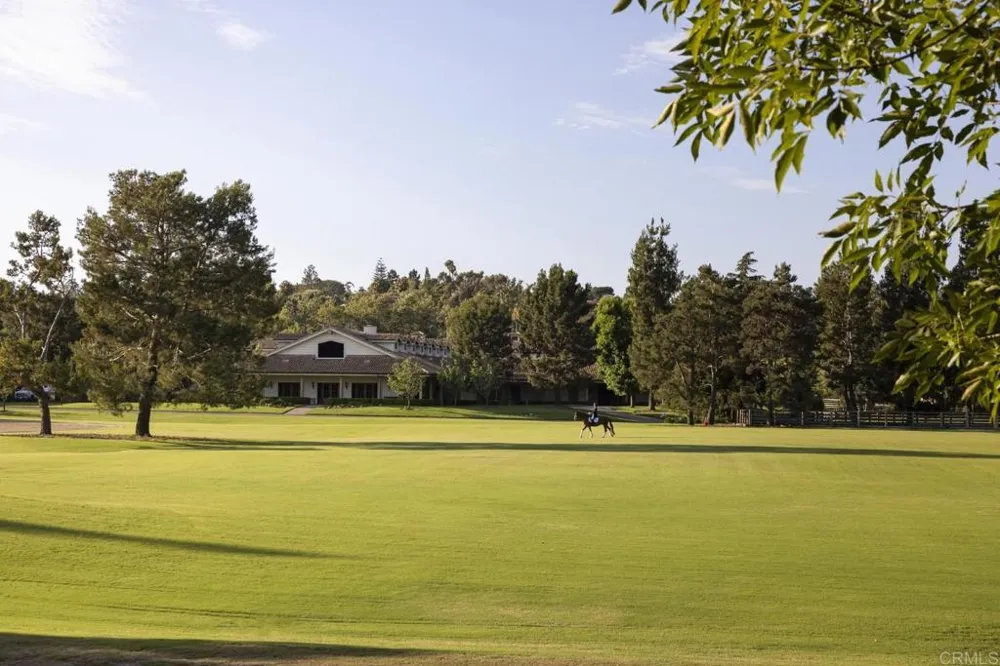 16401 Calle Feliz Rancho Santa Fe, CA 92067