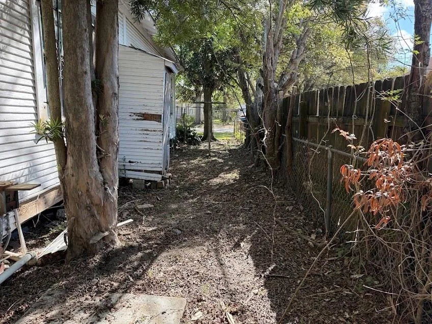 911 7th Street Orange, TX 77630