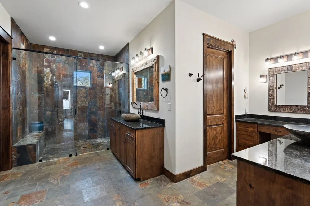 2006 County Road 112 Burnet, TX 78611