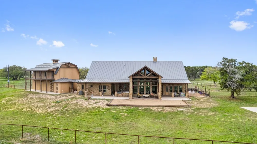2006 County Road 112 Burnet, TX 78611