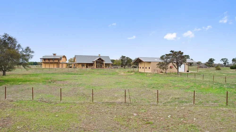 2006 County Road 112 Burnet, TX 78611