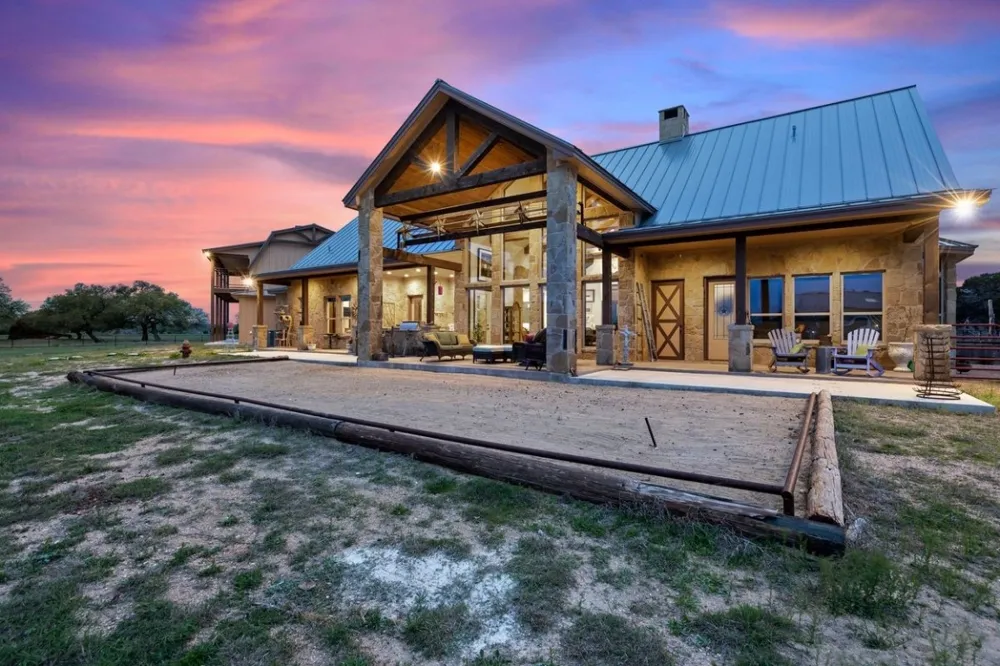 2006 County Road 112 Burnet, TX 78611