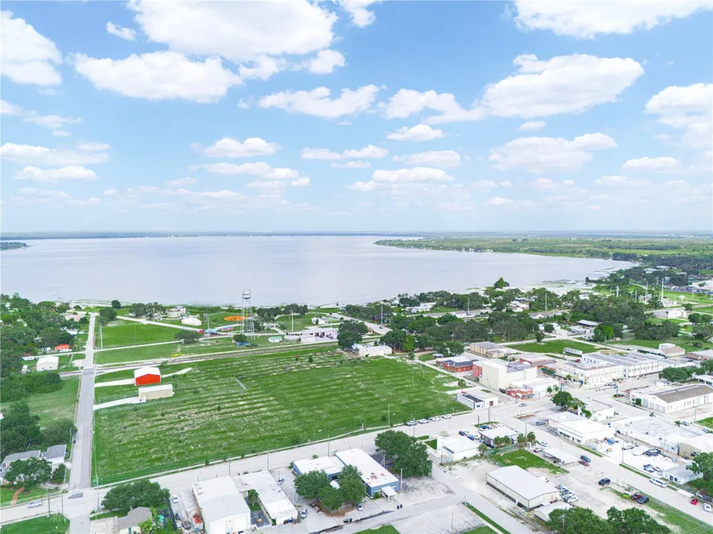 SCENIC HIGHWAY Frostproof, FL 33843