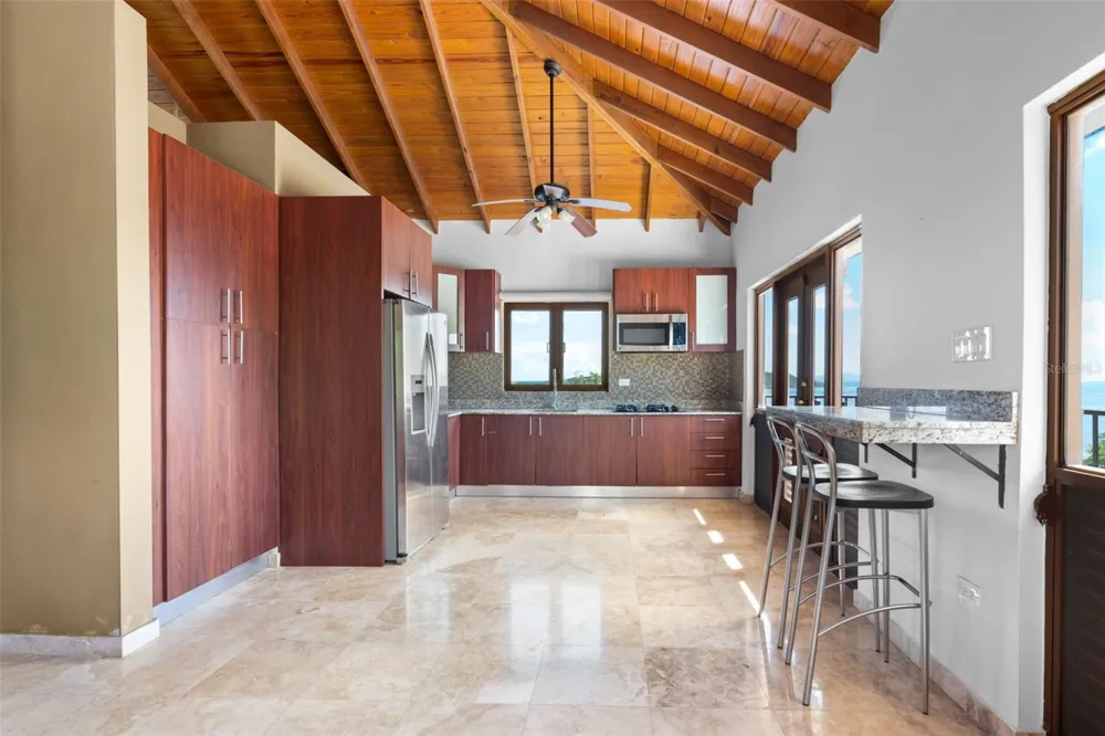 37 BARRIO FRAILES Culebra, PR 00775