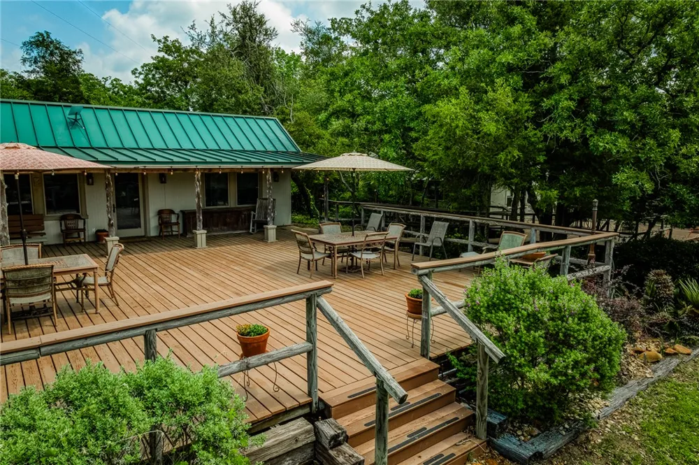 2330 County Road 329 Milano, TX 76556