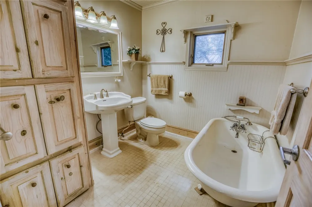 2330 County Road 329 Milano, TX 76556