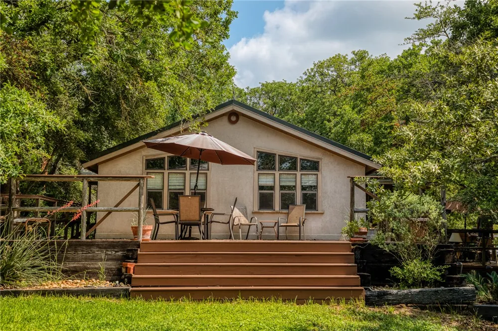 2330 County Road 329 Milano, TX 76556