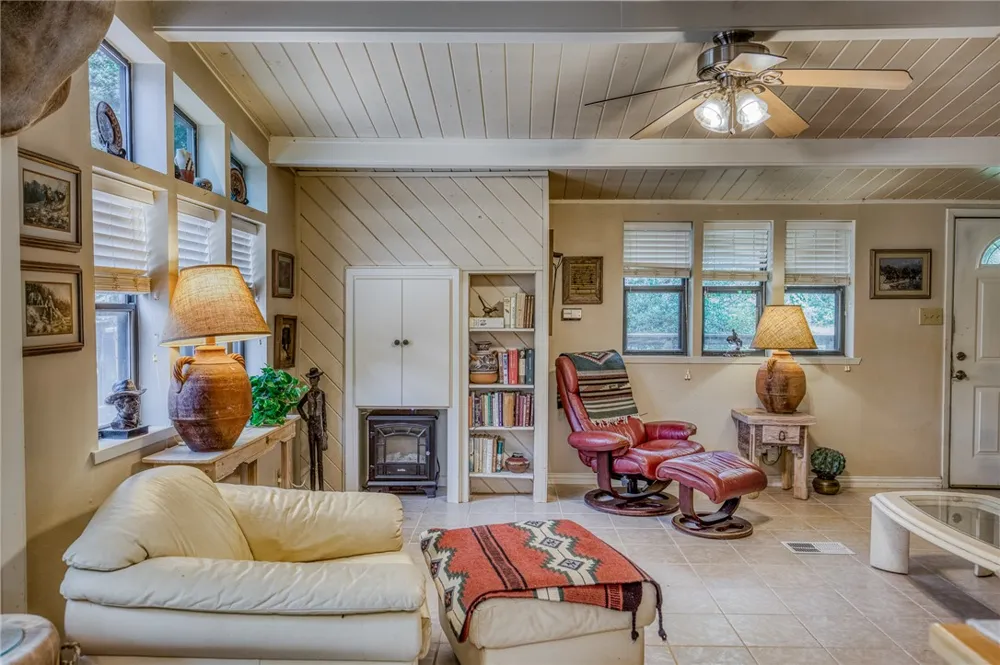 2330 County Road 329 Milano, TX 76556