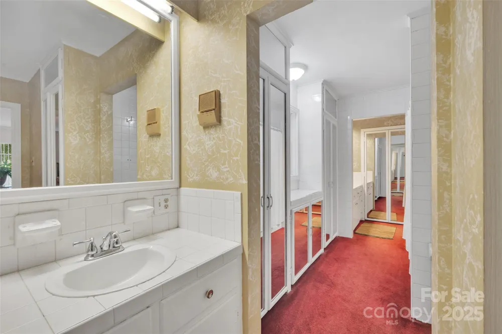 514 Wood Street Troy, NC 27371