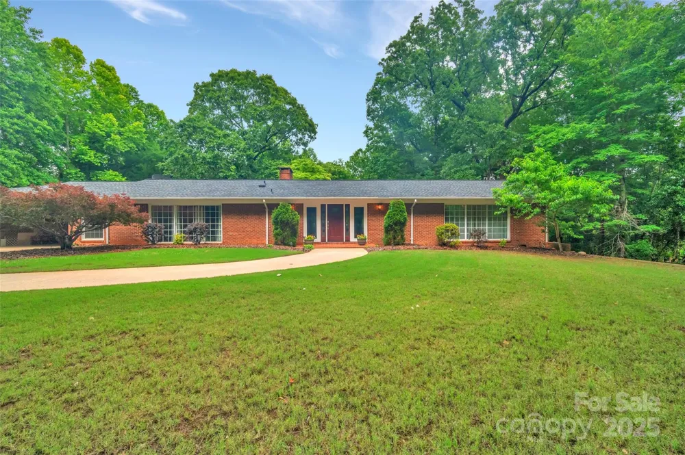 514 Wood Street Troy, NC 27371