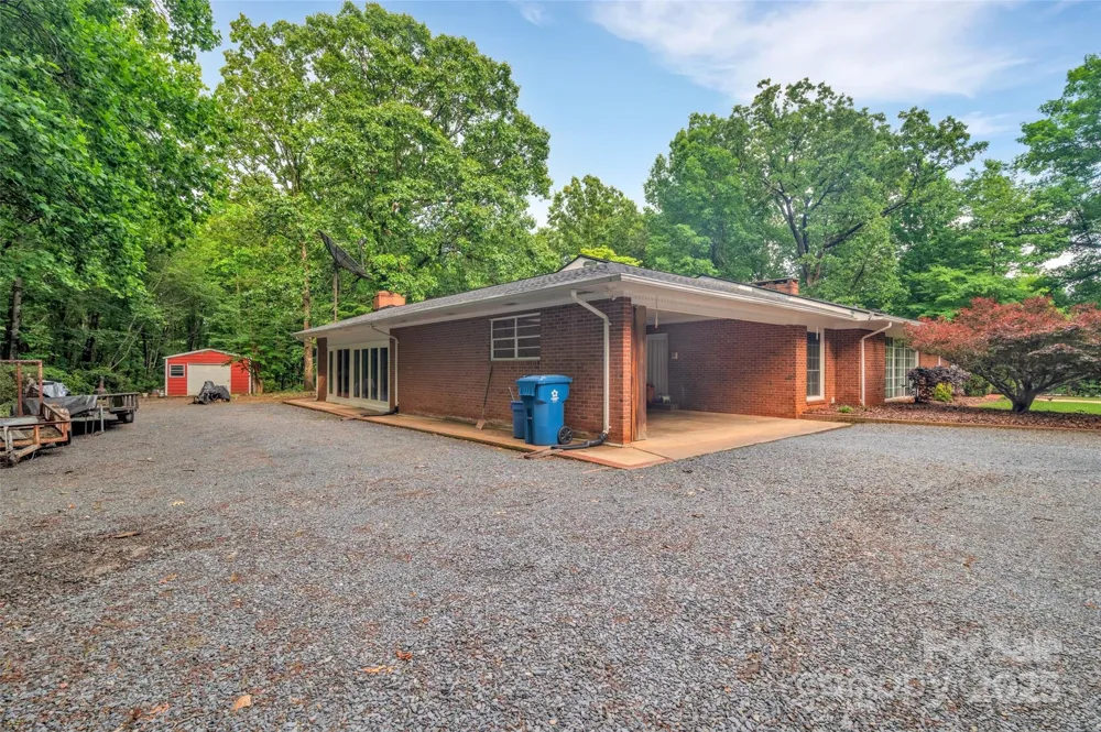 514 Wood Street Troy, NC 27371