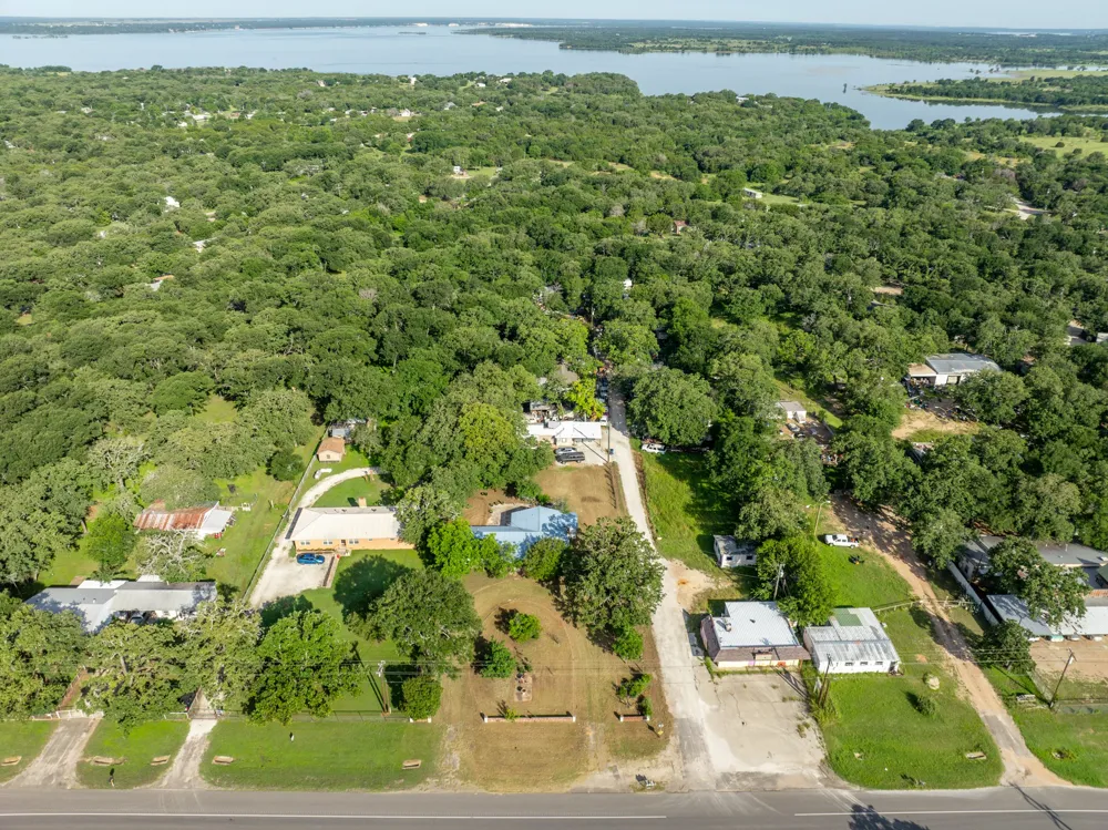 1089 State Highway 22 Whitney, TX 76692