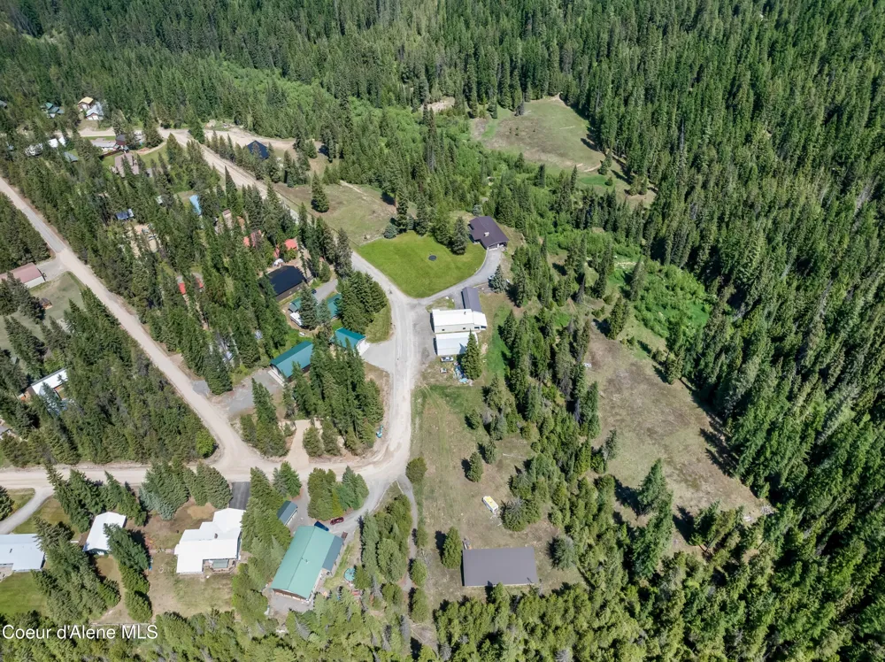 435 Shady Pines Loop Priest Lake, ID 83856