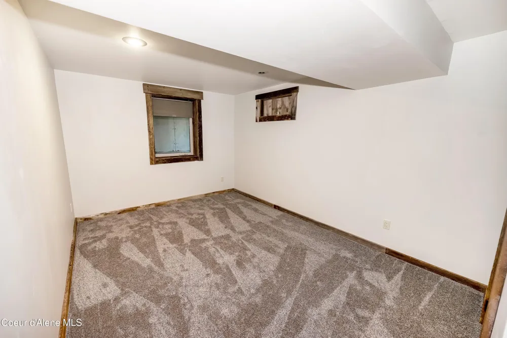 435 Shady Pines Loop Priest Lake, ID 83856