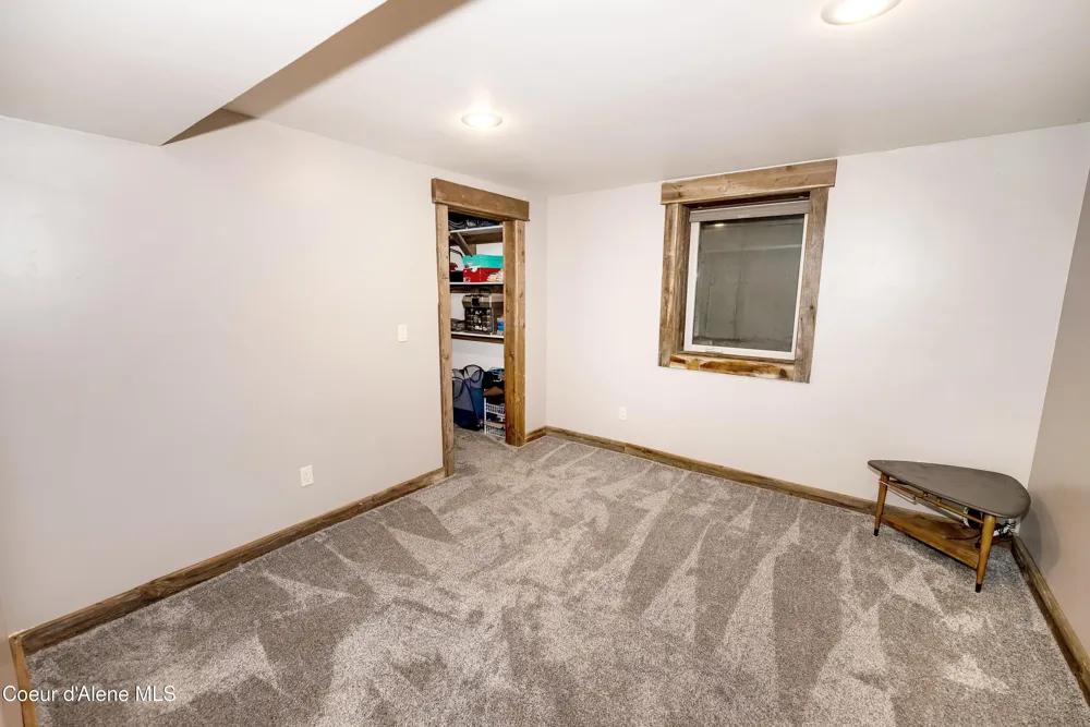 435 Shady Pines Loop Priest Lake, ID 83856