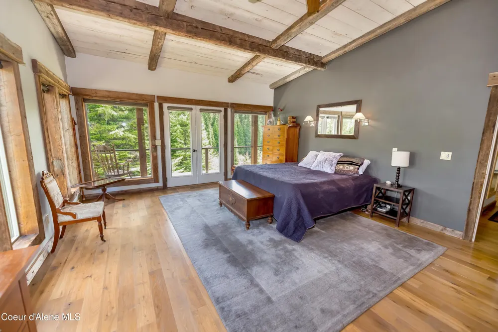 435 Shady Pines Loop Priest Lake, ID 83856