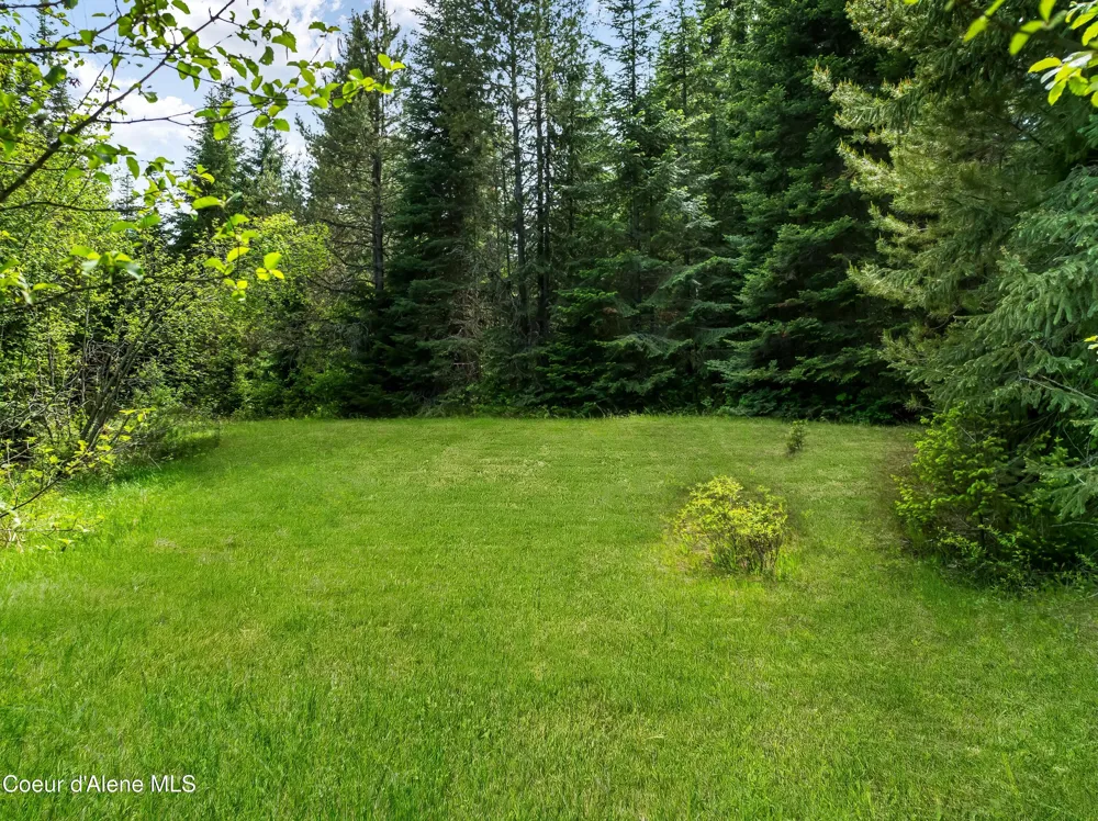 435 Shady Pines Loop Priest Lake, ID 83856