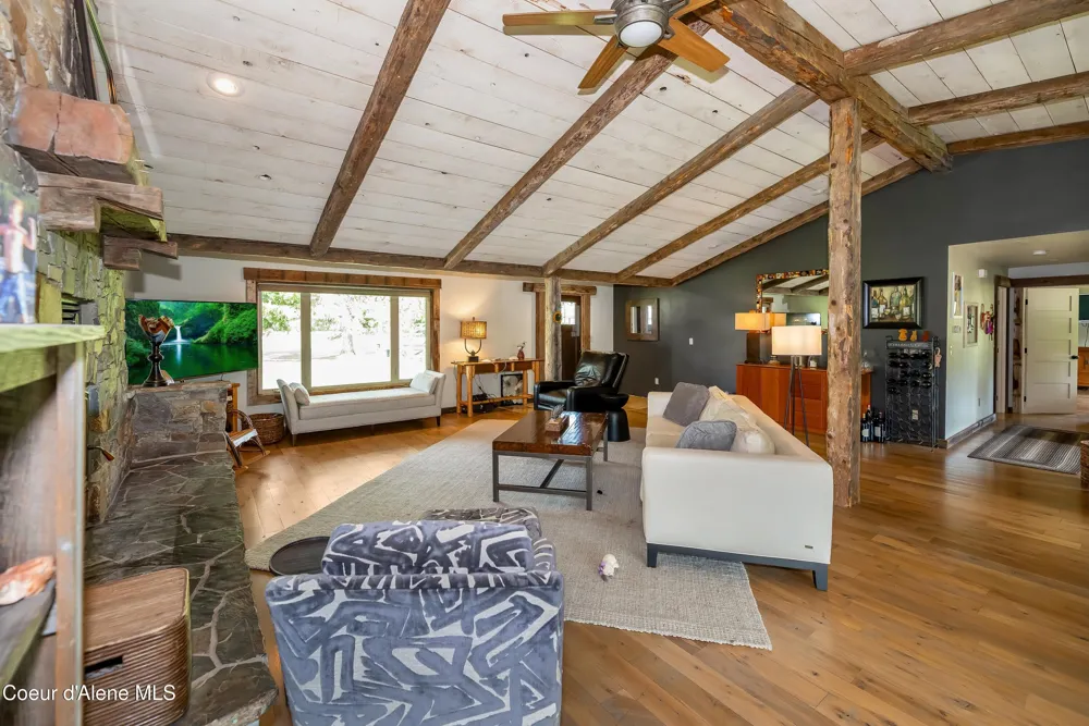 435 Shady Pines Loop Priest Lake, ID 83856
