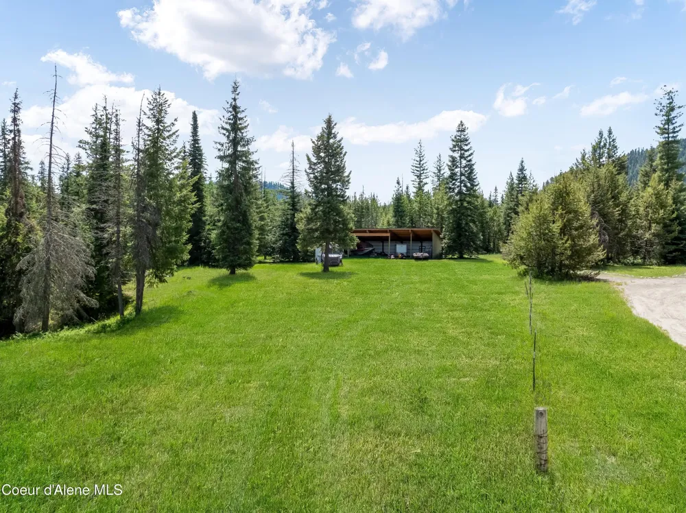 435 Shady Pines Loop Priest Lake, ID 83856
